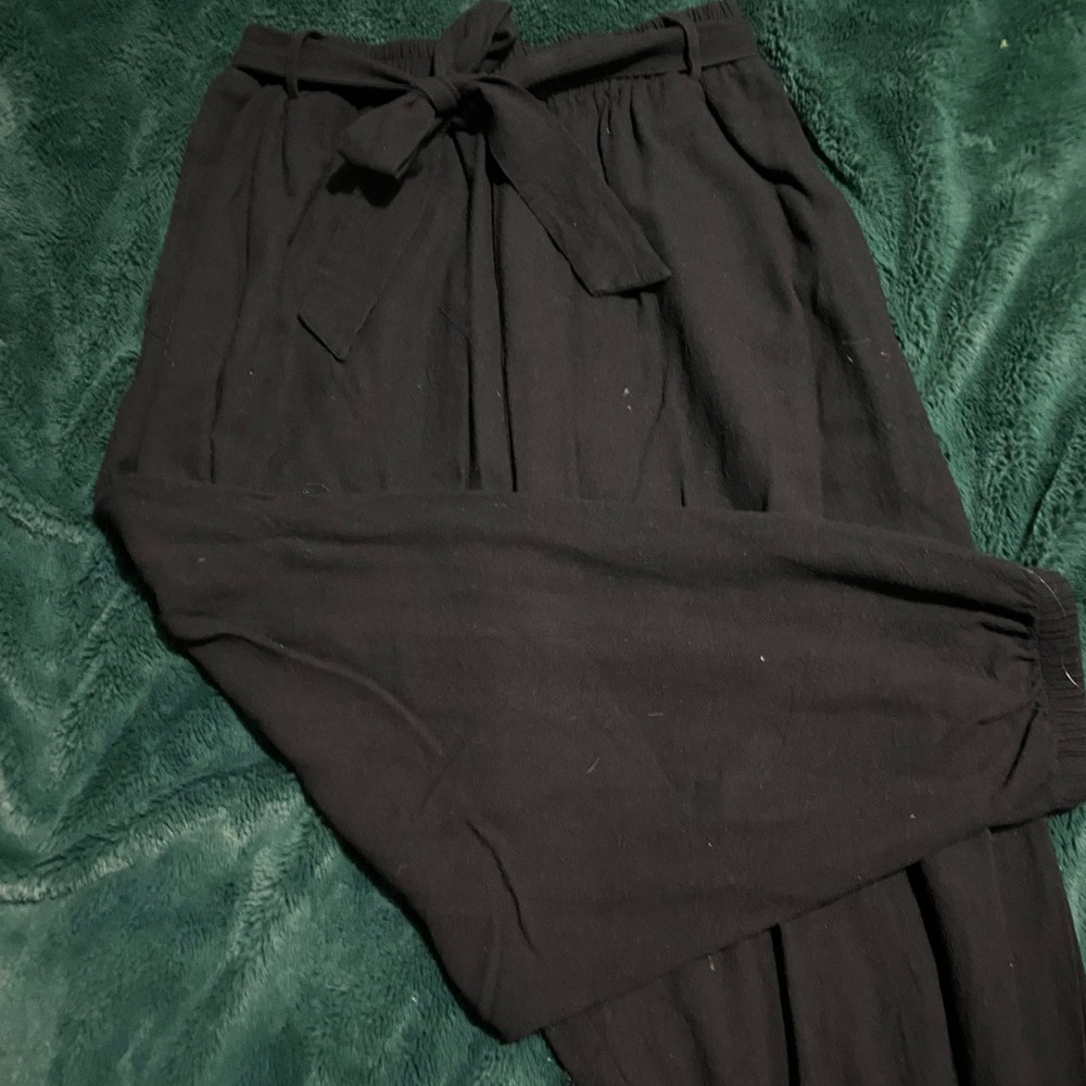 Chic Black Tie-Waist Pants NWOT